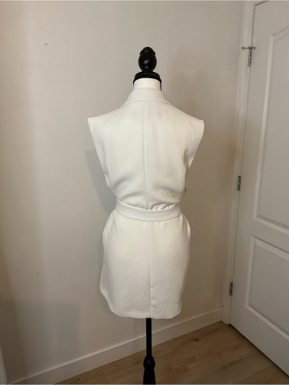 ZARA | ZW COLLECTION BELTED VEST - Picture 3 of 4